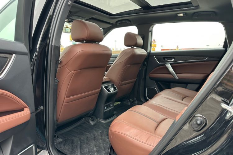 Used Honda UR-V 2020 370TURBO Two-Wheel Drive Luxury Edition Interior 7