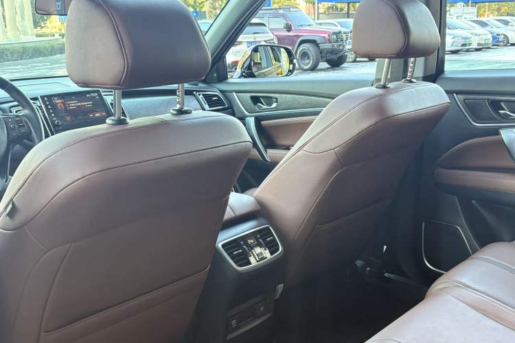 Used Honda UR-V 2020 370TURBO Two-Wheel Drive Luxury Edition Interior 8