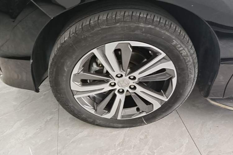 Used Honda UR-V 2020 240TURBO Two-Wheel Drive Zhiyue Version Left Front Wheel Hub