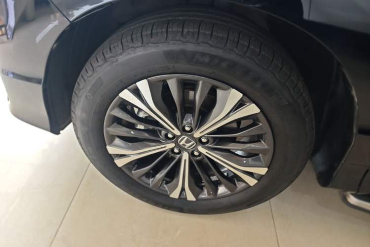 Used Honda UR-V 2020 370TURBO Four-Wheel Drive Prestige Edition Left Front Wheel Hub