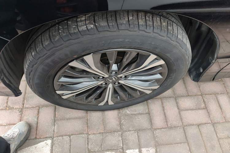 Used Honda UR-V 2020 370TURBO Two-Wheel Drive Luxury Edition Left Front Wheel Hub