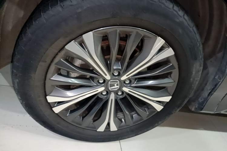 Used Honda UR-V 2020 370TURBO Four-Wheel Drive Prestige Edition Left Front Wheel Hub
