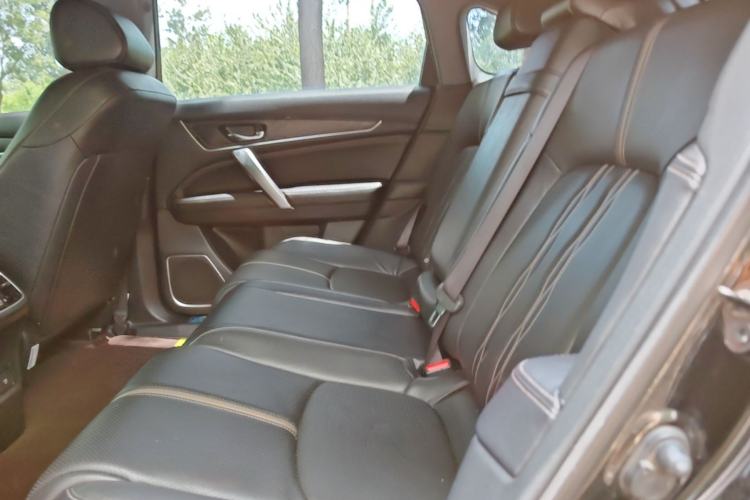 Used Honda UR-V 2020 240TURBO Two-Wheel Drive Zhiyue Version Left Rear Seat