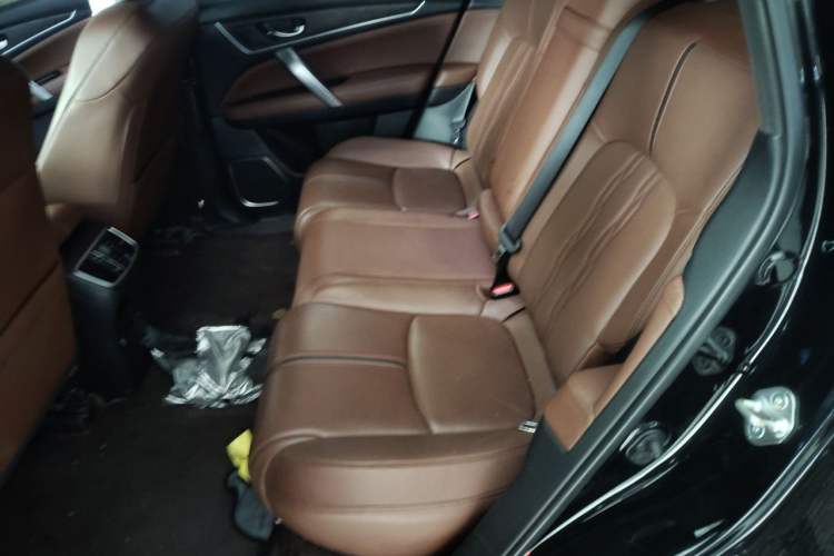 Used Honda UR-V 2020 370TURBO Two-Wheel Drive Luxury Edition Left Rear Seat