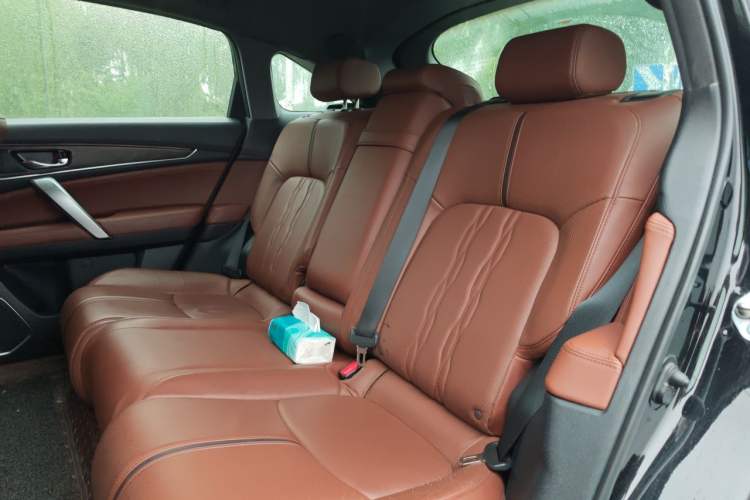Used Honda UR-V 2020 370TURBO Two-Wheel Drive Luxury Edition Left Rear Seat