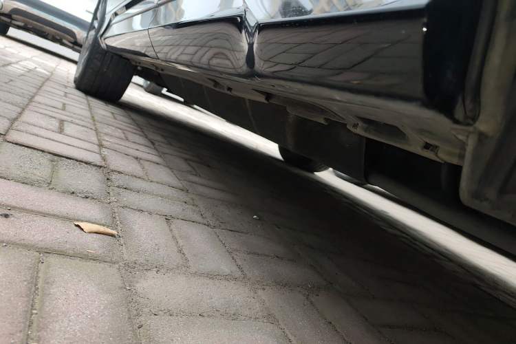 Used Honda UR-V 2020 370TURBO Two-Wheel Drive Luxury Edition Left Side Sill
