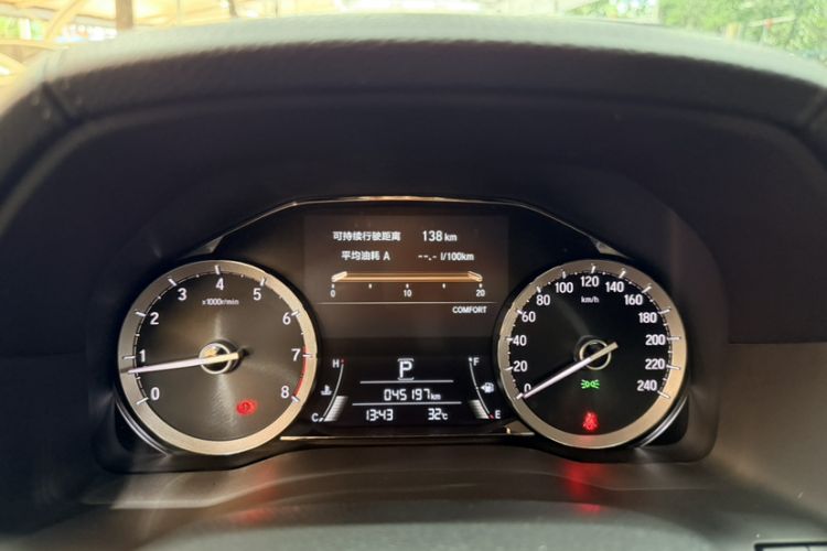 Used Honda UR-V 2020 370TURBO Four-Wheel Drive Prestige Edition Odometer Close Up