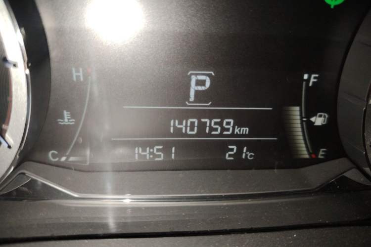 Used Honda UR-V 2020 370TURBO Four-Wheel Drive Prestige Edition Odometer Close Up