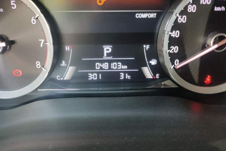 Used Honda UR-V 2020 240TURBO Two-Wheel Drive Zhiyue Version Odometer Close Up