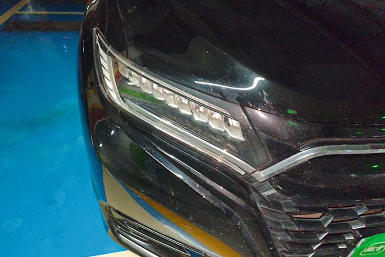 Used Honda UR-V 2020 370TURBO Two-Wheel Drive Luxury Edition Right Front Headlight