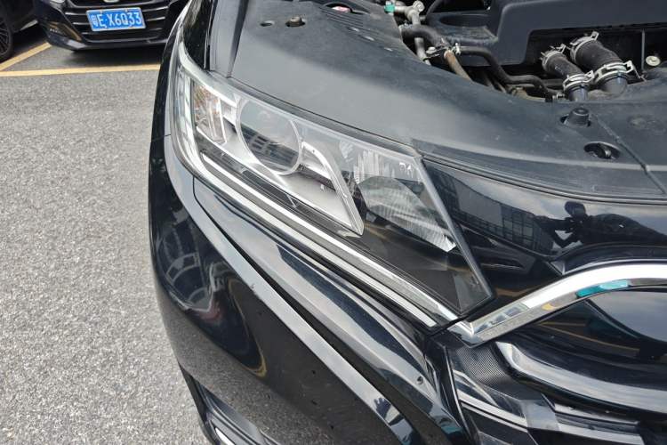 Used Honda UR-V 2020 240TURBO Two-Wheel Drive Zhiyue Version Right Front Headlight