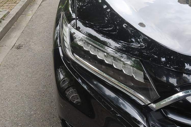 Used Honda UR-V 2020 370TURBO Four-Wheel Drive Prestige Edition Right Front Headlight
