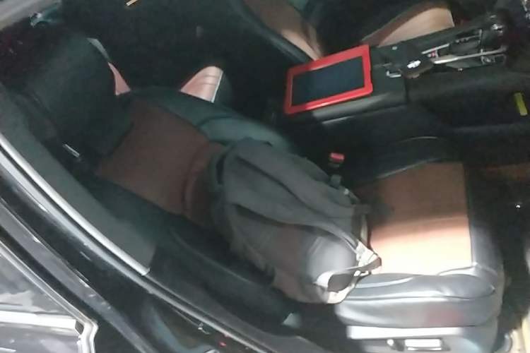 Used Honda UR-V 2020 240TURBO Front-Wheel Drive Elegant Edition Right Front Seat
