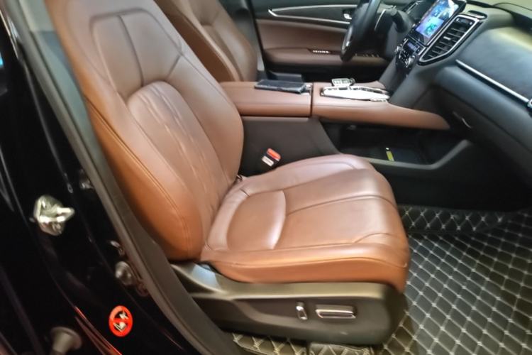 Used Honda UR-V 2020 370TURBO Four-Wheel Drive Prestige Edition Right Front Seat