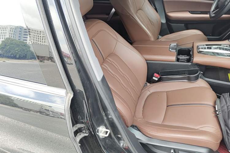 Used Honda UR-V 2020 370TURBO Four-Wheel Drive Prestige Edition Right Front Seat