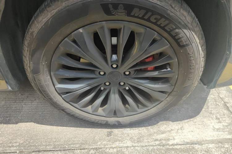 Used Honda UR-V 2020 370TURBO Two-Wheel Drive Luxury Edition Right Front Wheel Hub