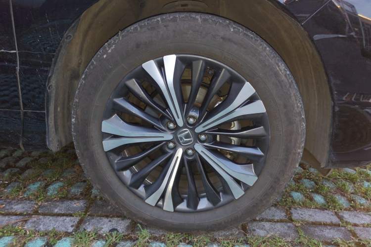 Used Honda UR-V 2020 370TURBO Four-Wheel Drive Prestige Edition Right Front Wheel Hub
