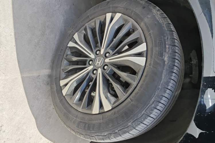 Used Honda UR-V 2020 370TURBO Two-Wheel Drive Luxury Edition Right Front Wheel Hub