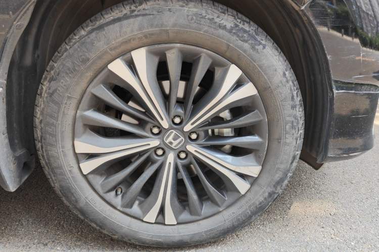 Used Honda UR-V 2020 370TURBO Two-Wheel Drive Luxury Edition Right Front Wheel Hub