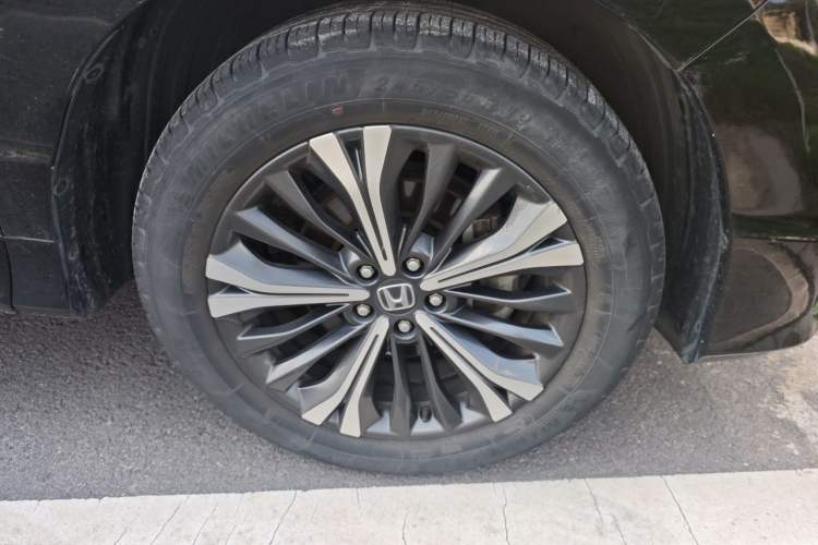 Used Honda UR-V 2020 370TURBO Two-Wheel Drive Luxury Edition Right Front Wheel Hub