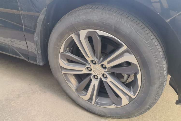Used Honda UR-V 2020 240TURBO Two-Wheel Drive Zhiyue Version Right Front Wheel Hub