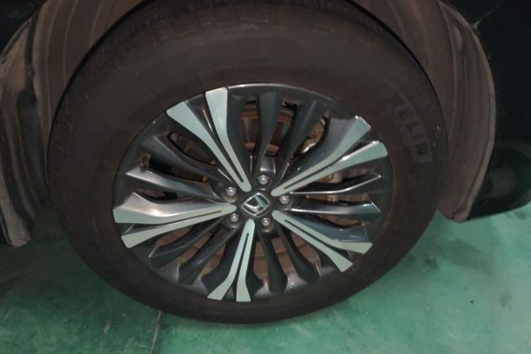 Used Honda UR-V 2020 370TURBO Four-Wheel Drive Prestige Edition Right Front Wheel Hub