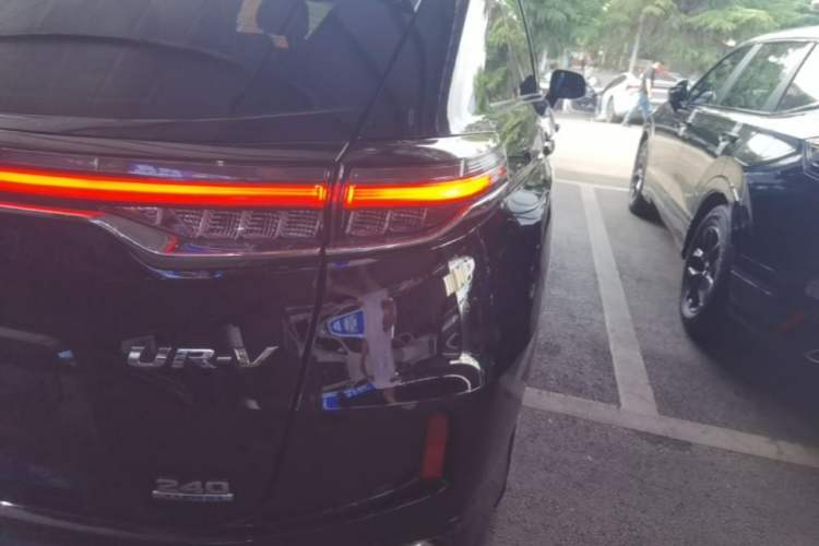 Used Honda UR-V 2020 240TURBO Two-Wheel Drive Zhiyue Version Right Rear Taillight