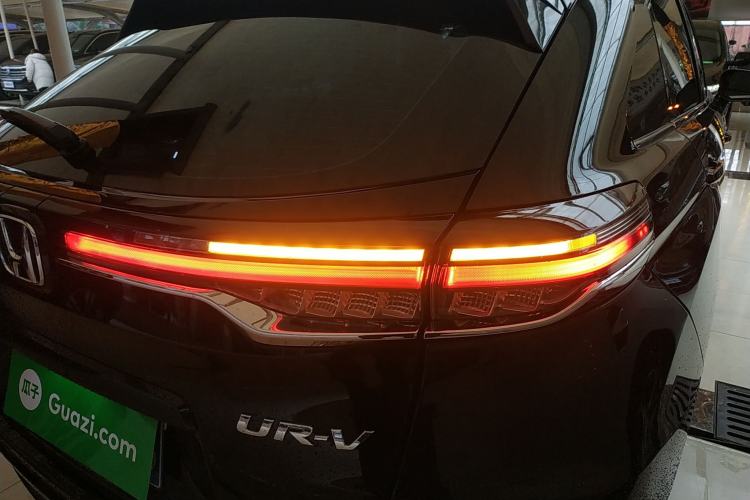 Used Honda UR-V 2020 370TURBO Two-Wheel Drive Luxury Edition Right Rear Taillight