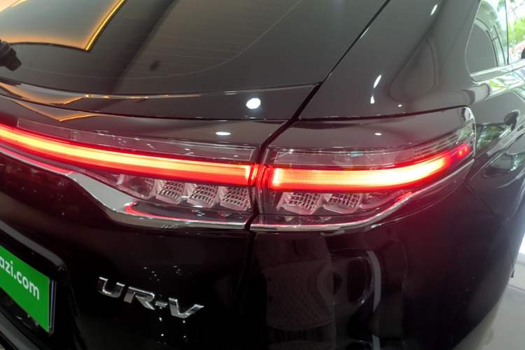 Used Honda UR-V 2020 370TURBO Two-Wheel Drive Luxury Edition Right Rear Taillight