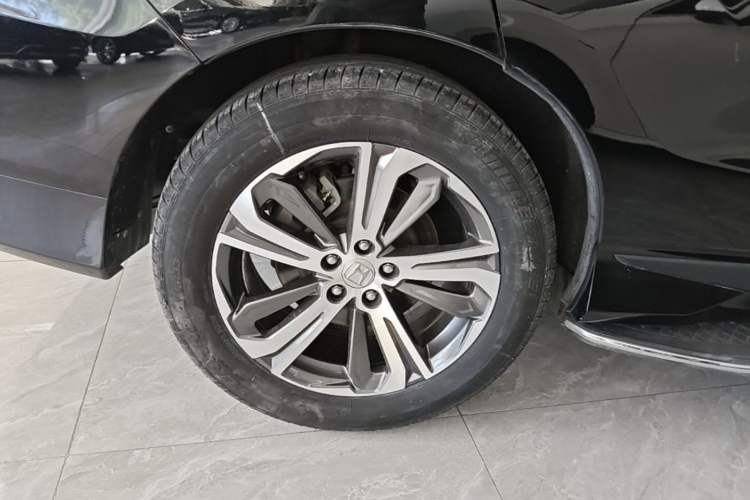 Used Honda UR-V 2020 240TURBO Two-Wheel Drive Zhiyue Version Right Rear Wheel Hub