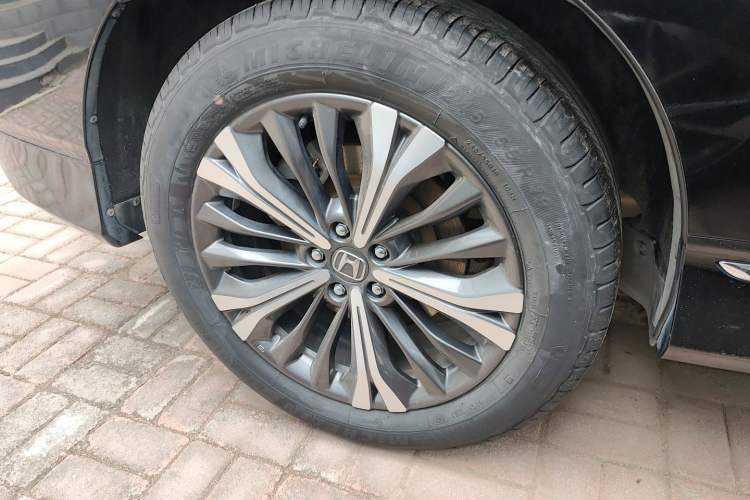 Used Honda UR-V 2020 370TURBO Two-Wheel Drive Luxury Edition Right Rear Wheel Hub