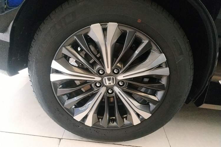 Used Honda UR-V 2020 370TURBO Two-Wheel Drive Luxury Edition Right Rear Wheel Hub