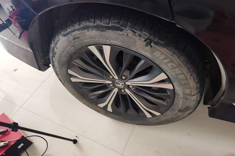 Used Honda UR-V 2020 370TURBO Two-Wheel Drive Luxury Edition Right Rear Wheel Hub