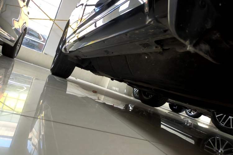 Used Honda UR-V 2020 240TURBO Front-Wheel Drive Elegant Edition Right Side Sill