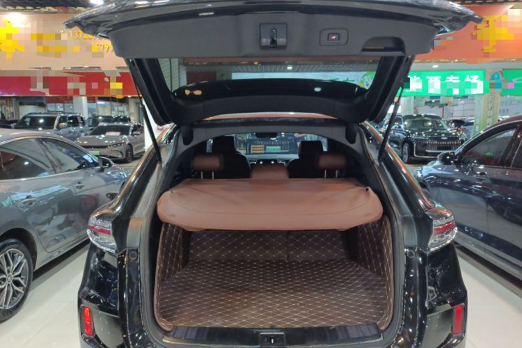 Used Honda UR-V 2020 370TURBO Four-Wheel Drive Prestige Edition Trunk