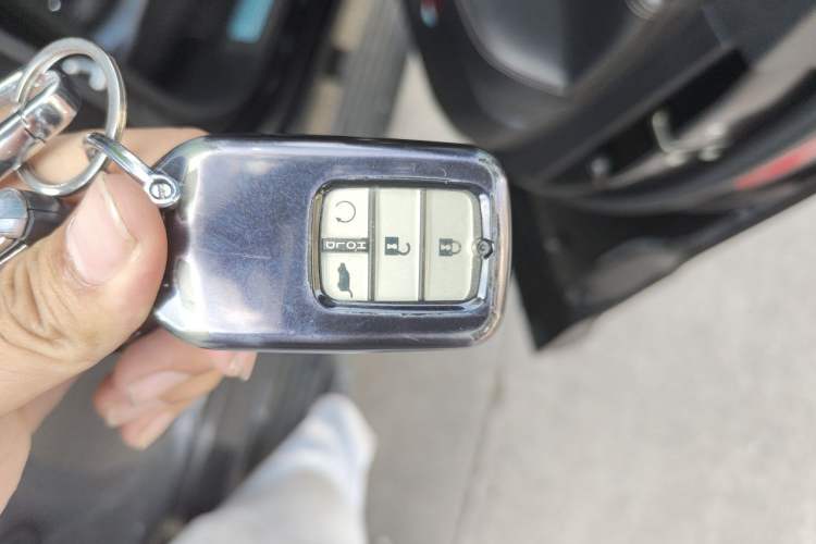 Used Honda UR-V 2020 240TURBO Front-Wheel Drive Elegant Edition Vehicle Key