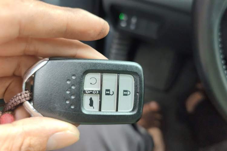 Used Honda UR-V 2020 370TURBO Four-Wheel Drive Prestige Edition Vehicle Key
