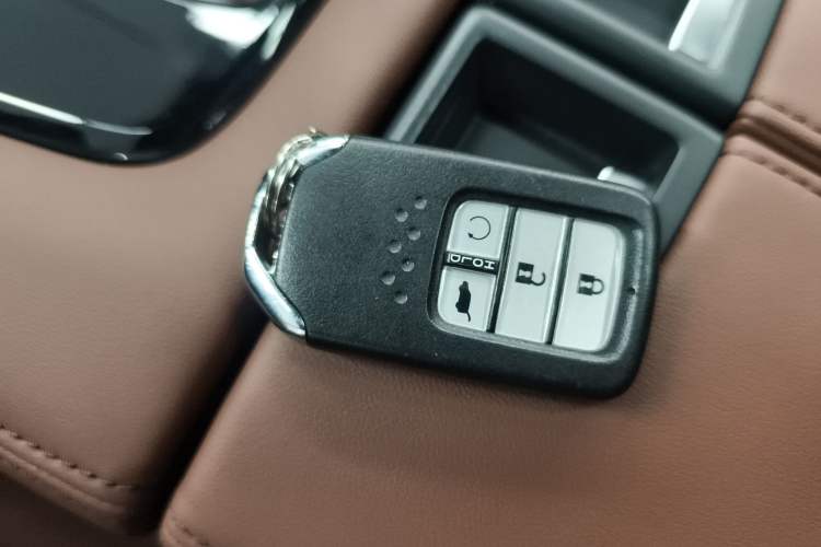 Used Honda UR-V 2020 370TURBO Four-Wheel Drive Prestige Edition Vehicle Key