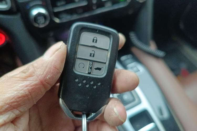 Used Honda UR-V 2020 370TURBO Four-Wheel Drive Prestige Edition Vehicle Key