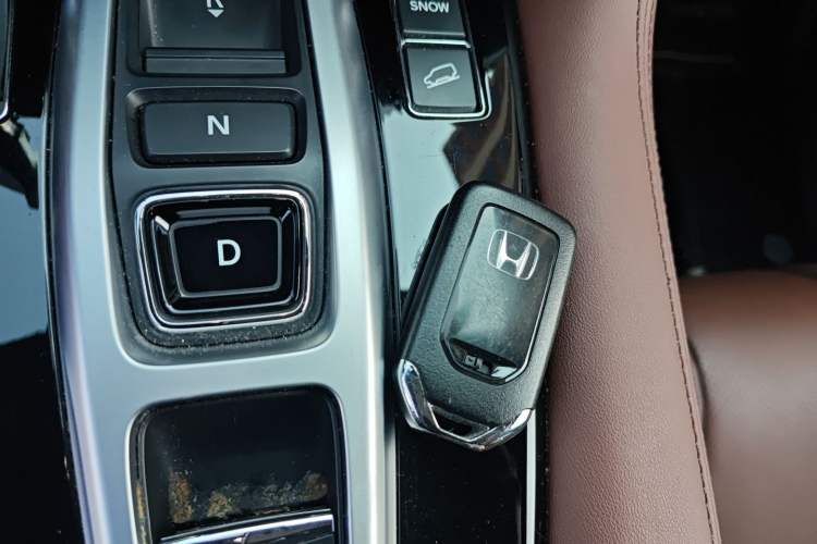 Used Honda UR-V 2020 370TURBO Four-Wheel Drive Prestige Edition Vehicle Key