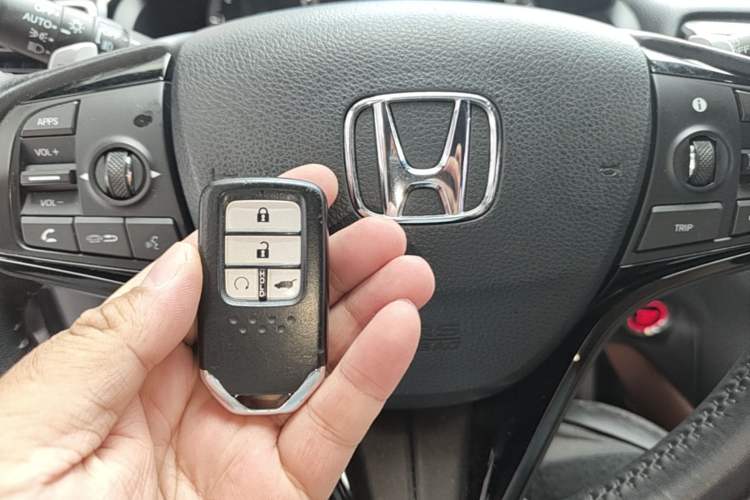Used Honda UR-V 2020 370TURBO Four-Wheel Drive Prestige Edition Vehicle Key