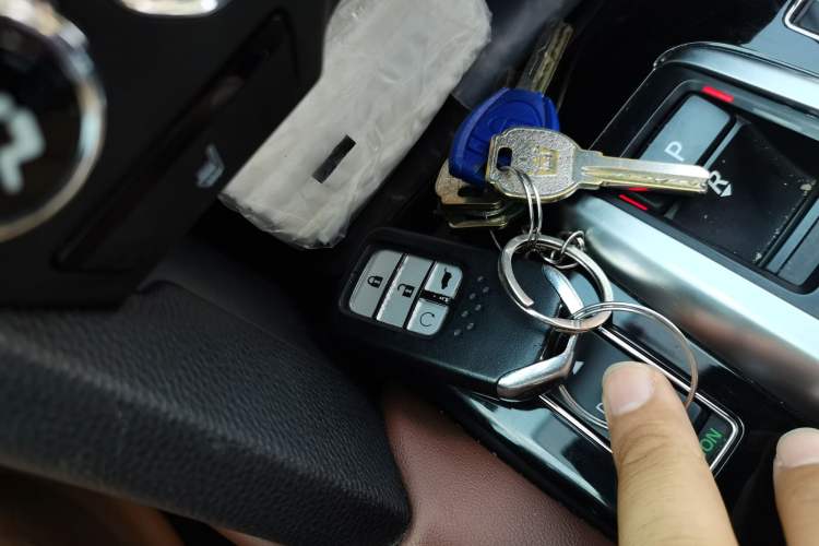 Used Honda UR-V 2020 370TURBO Four-Wheel Drive Prestige Edition Vehicle Key