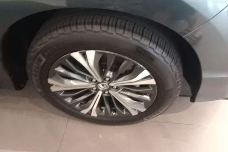 Used Honda UR-V 2020 370TURBO Four-Wheel Drive Prestige Edition Right Front Wheel Hub