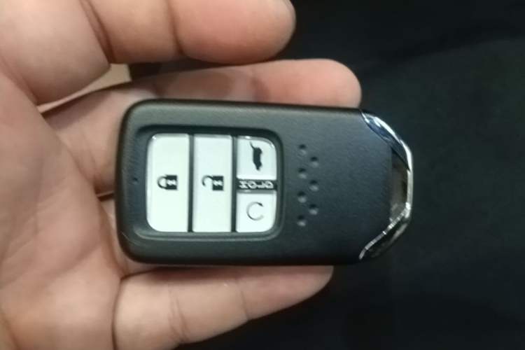 Used Honda UR-V 2020 370TURBO Four-Wheel Drive Prestige Edition Vehicle Key