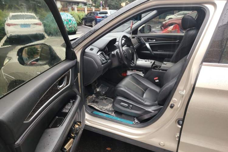 Used Honda UR-V 2020 370TURBO Two-Wheel Drive Luxury Edition Driver Seat