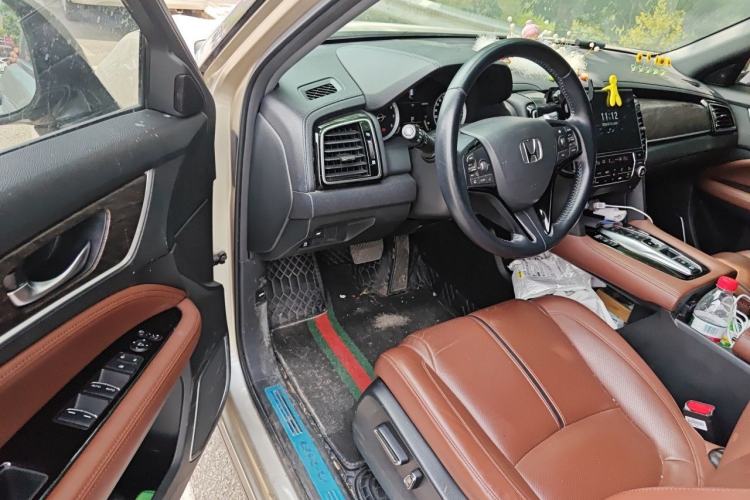 Used Honda UR-V 2020 370TURBO Two-Wheel Drive Luxury Edition Driver Seat