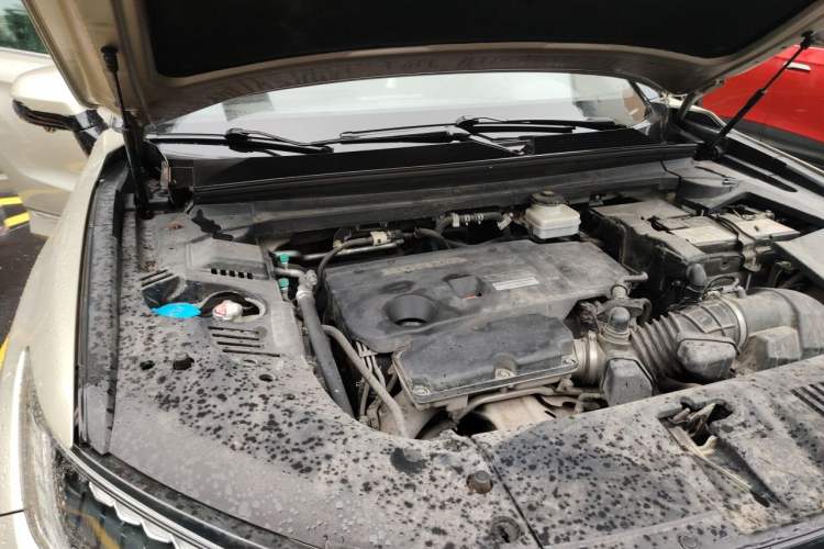 Used Honda UR-V 2020 370TURBO Two-Wheel Drive Luxury Edition Engine Bay Right