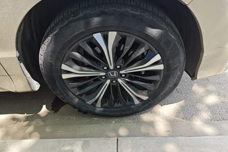 Used Honda UR-V 2020 370TURBO Two-Wheel Drive Luxury Edition Right Front Wheel Hub