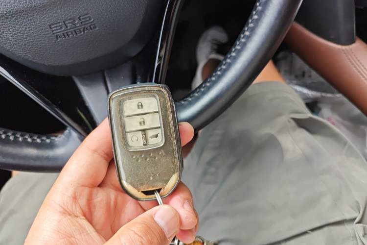 Used Honda UR-V 2020 370TURBO Two-Wheel Drive Luxury Edition Vehicle Key