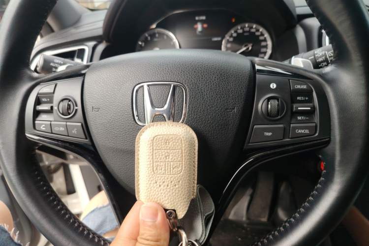 Used Honda UR-V 2020 370TURBO Two-Wheel Drive Luxury Edition Vehicle Key
